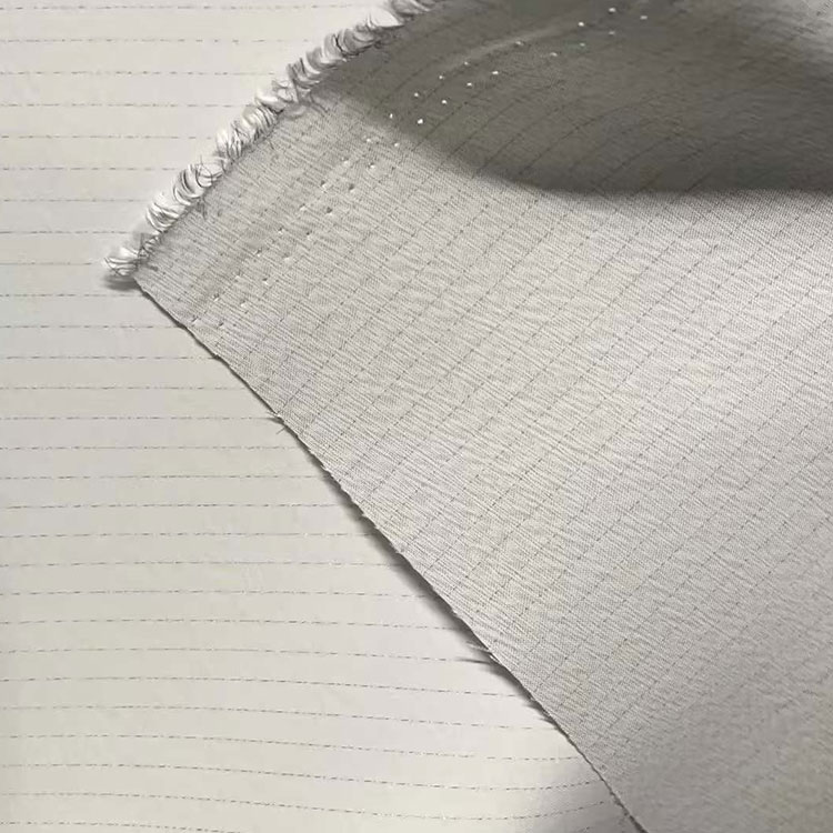 Hvad gør filterklud afgørende for industriel filtrering?